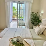 Апартаменты Sunny Terrace & Pool Плая-де-лас-Америкас