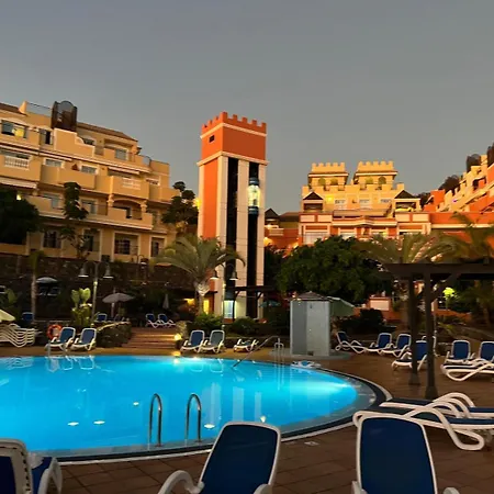 Sunny Terrace & Pool Плая-де-лас-Америкас